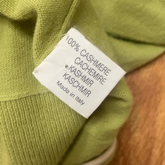 HENRY BEGUELIN Cashmere Sweater Set - Picture 10 of 11